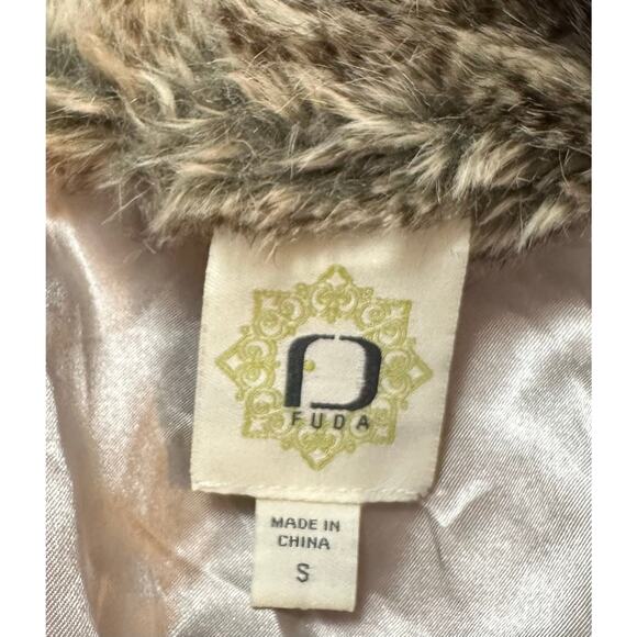 Fuda Faux Fur Cable Knit Vest Tan Brown Full Zip Size S - Picture 8 of 9